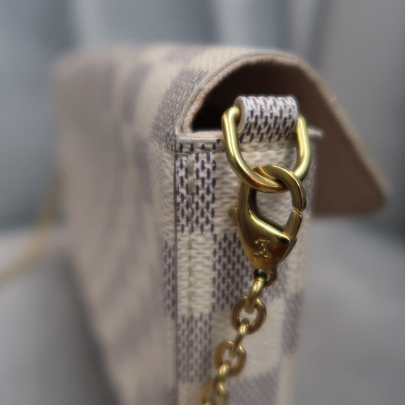 ❌SOLD❌LOUIS VUITTON POCHETTE FELICIE - Picture 3 of 10